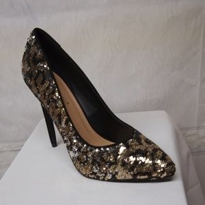 Treena Leopard Pumps Classic Pointed-Toe Pump with Sequins NIB Wow em